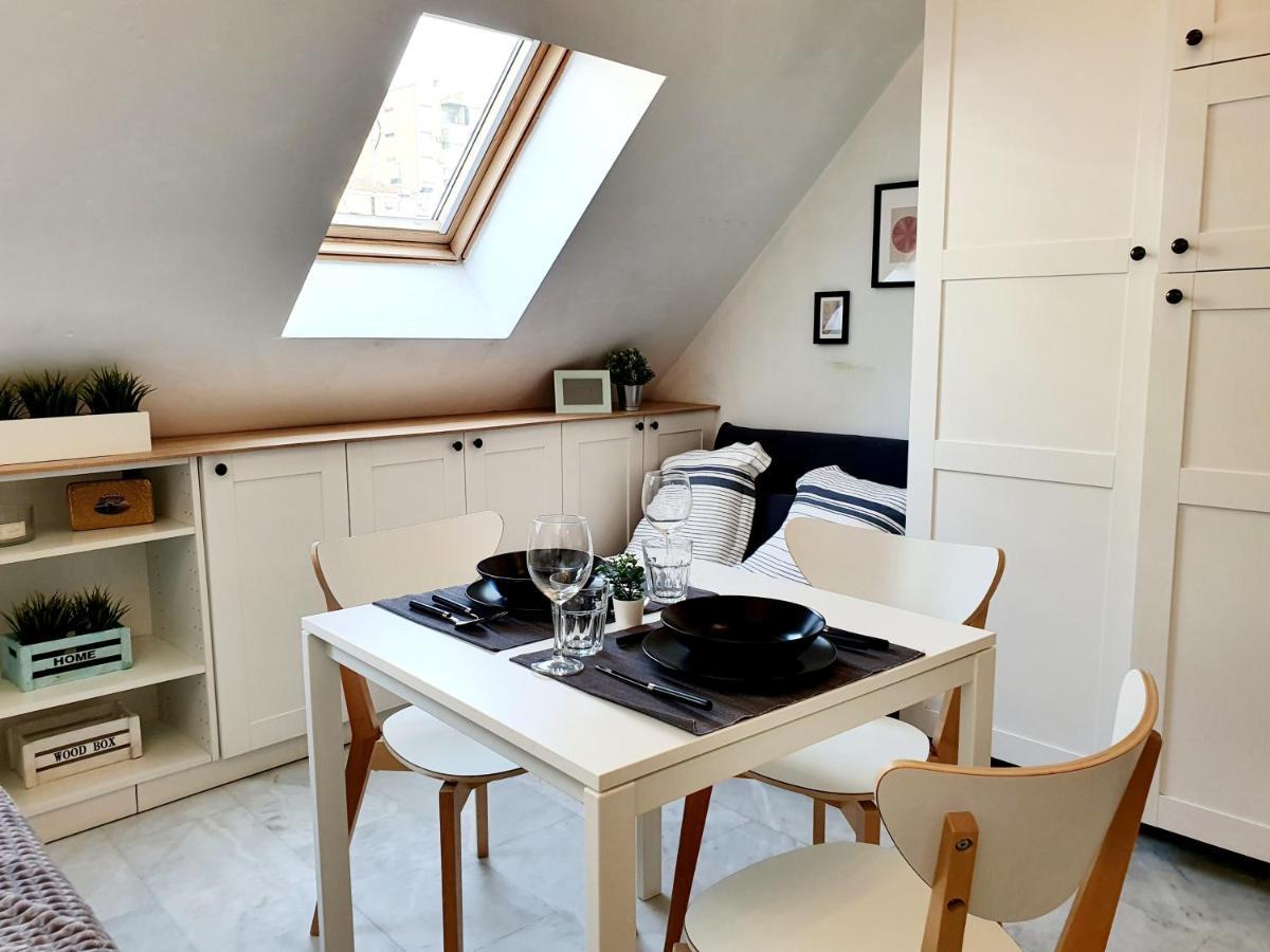 Captain'S Penthouse Studio Фуeнхирола Екстериор снимка